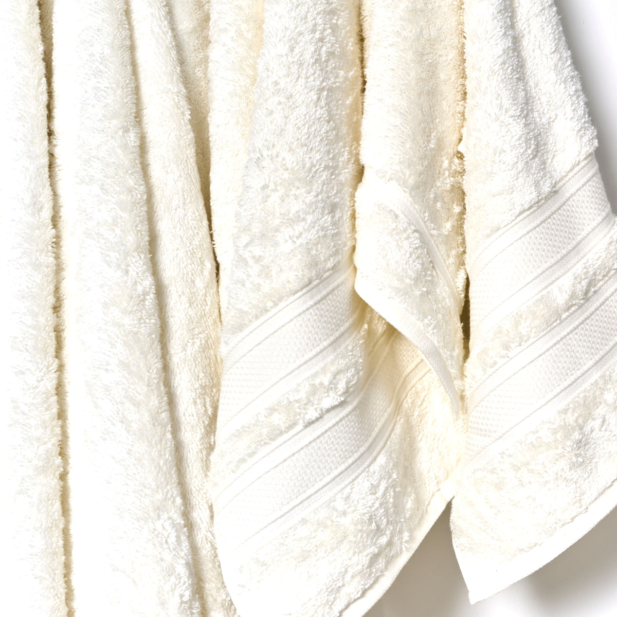 03 02 0066 Jg Banho Magnifique Gigante Marfim 002